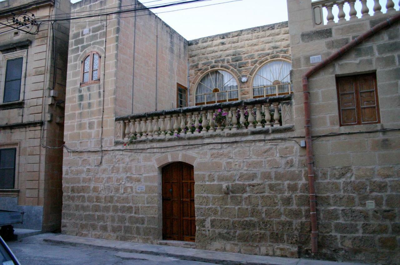 Villa Sylvia' S Millhouse Kerċem Exterior foto