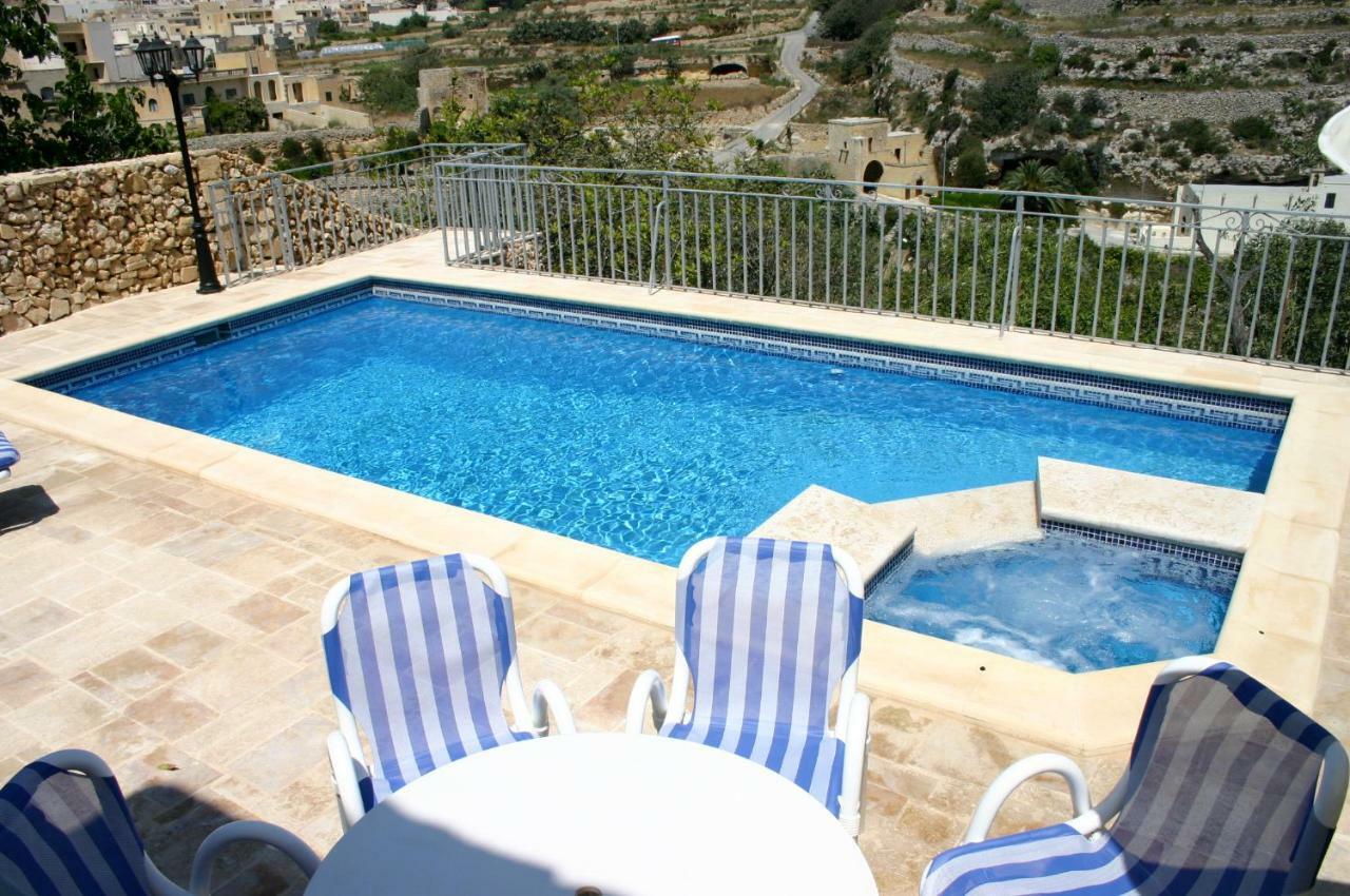 Villa Sylvia' S Millhouse Kerċem Exterior foto